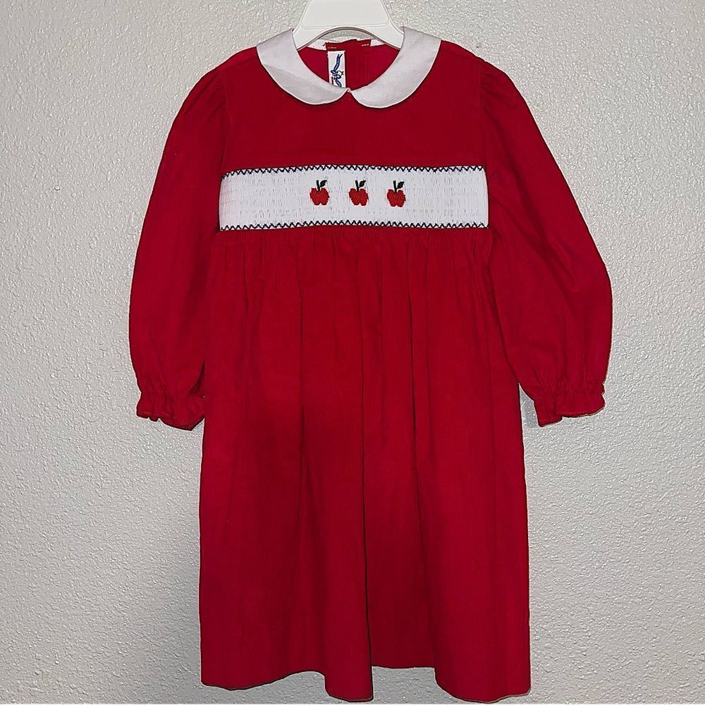 Girls Hand Smocked Long Sleeve Red Corduroy Dress White Collar Size 4-5 EUC